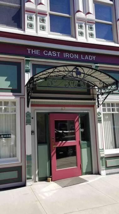 Appartement The Cast Iron Lady à Wyalusing Extérieur photo